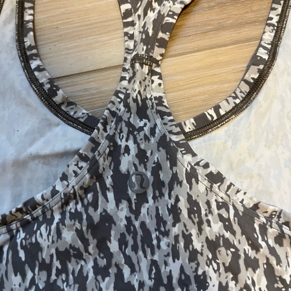 Animal Print Racerback Tank Top - Picture 2 of 3